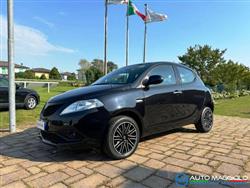 LANCIA YPSILON 1.0 FireFly 5 porte S&S Hybrid Ecochic Gold