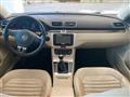 VOLKSWAGEN PASSAT 2.0 TDI Highline BlueM. Tech.