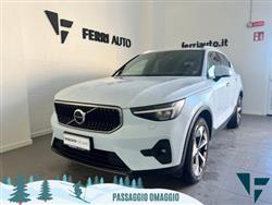 VOLVO XC40 B3 automatico Core