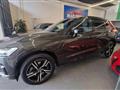 VOLVO XC60 B4 Geartronic R-design TETTO PANORAMICO APRIBILE!