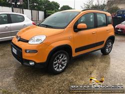 FIAT PANDA 0.9 TwinAir Turbo S&S 4x4 .