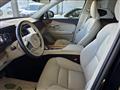 VOLVO XC90 B5 (d) AWD automatico 7 posti Momentum Pro