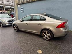 VOLVO S60 D3 Momentum