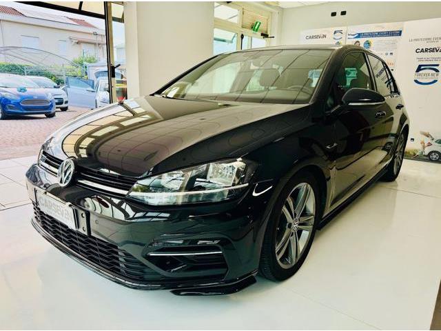 VOLKSWAGEN GOLF 1.6 TDI 115 CV 5p. R-Line Sport