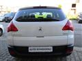 PEUGEOT 3008 1.6 HDi 112CV cambio robotizzato Business