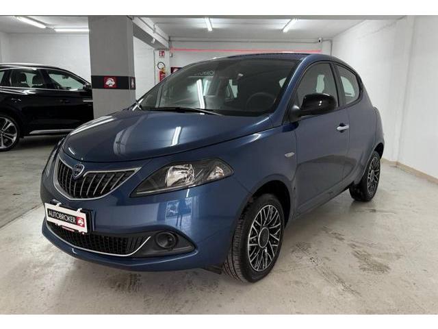 LANCIA YPSILON 1.0 FireFly 5 porte S&S Hybrid Platino