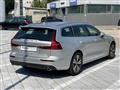 VOLVO V60 B4 (d) Geartronic Momentum Business