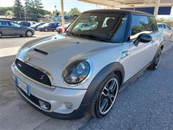 MINI MINI 3 PORTE 1.6 16V Cooper S Automatica fari Bixeno sensori