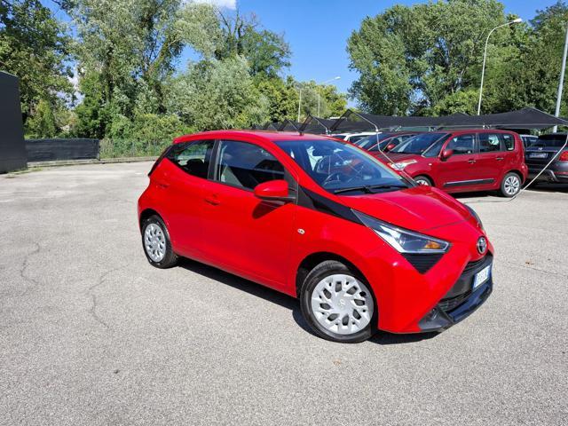 TOYOTA AYGO Connect 1.0 VVT-i 72 CV 5 porte x-cool