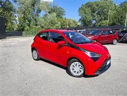 TOYOTA AYGO Connect 1.0 VVT-i 72 CV 5 porte x-cool