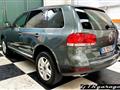 VOLKSWAGEN Touareg V10 TDI tiptronic