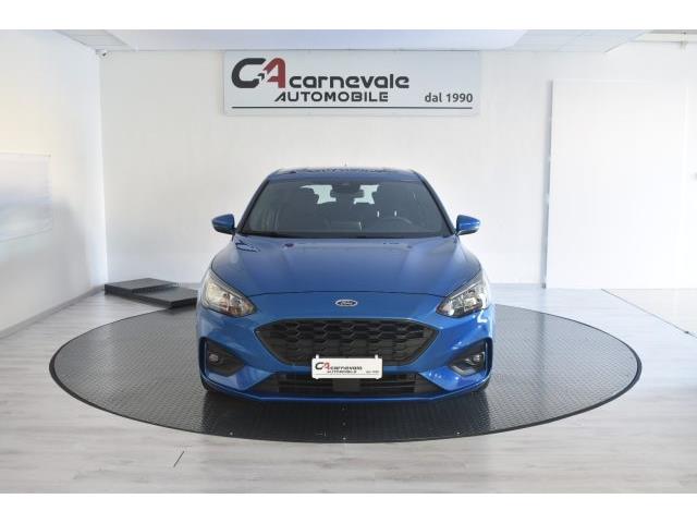 FORD FOCUS 1.5 tdci-ST-Line-40.062KM-Navi-ACC-Bluet.-App Car