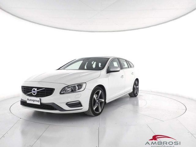 VOLVO V60 (2010) D2 Geartronic R-design  - AUTOCARRO N1