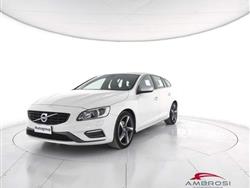 VOLVO V60 (2010) D2 Geartronic R-design  - AUTOCARRO N1