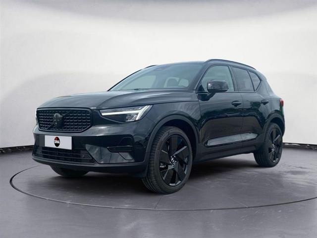 VOLVO XC40 B3 automatico Ultra Black Edition