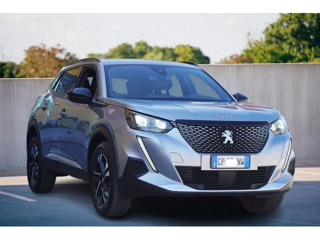 PEUGEOT 2008 PureTech 100 S&S Allure Pack