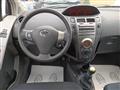 TOYOTA Yaris 1.3 5p. Sol