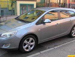 OPEL ASTRA 1.4 Turbo 140CV Sports Tourer GPL Tech Cosmo