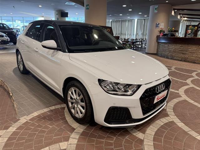 AUDI A1 SPORTBACK A1 SPB 30 TFSI S tronic Admired Advanced