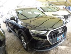 AUDI Q3 35 TDI quattro Business Sport