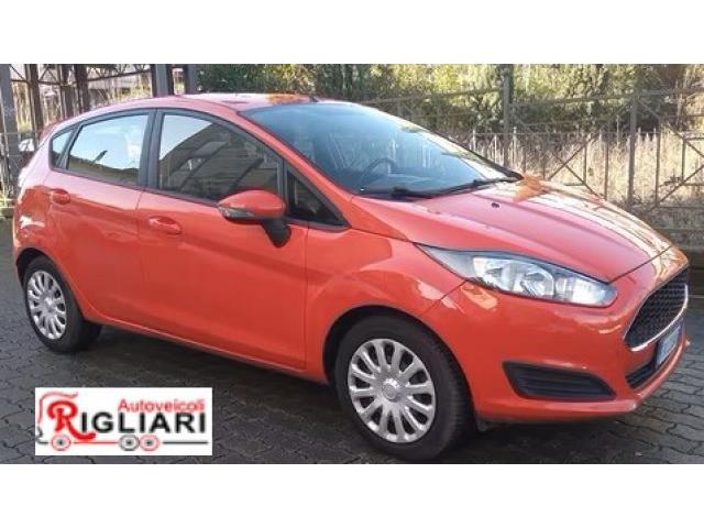 FORD FIESTA VAN VEICOLI COMMERCIALI FINO A 35q N1