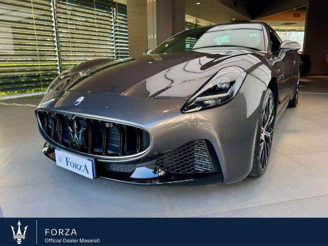 MASERATI GRANTURISMO 3.0 Modena awd , HUD , Sport design pack , ADAS