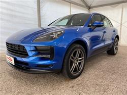 PORSCHE MACAN 2.0