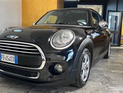 MINI MINI 5 PORTE 1.5 Cooper D 5 porte si neopatentati