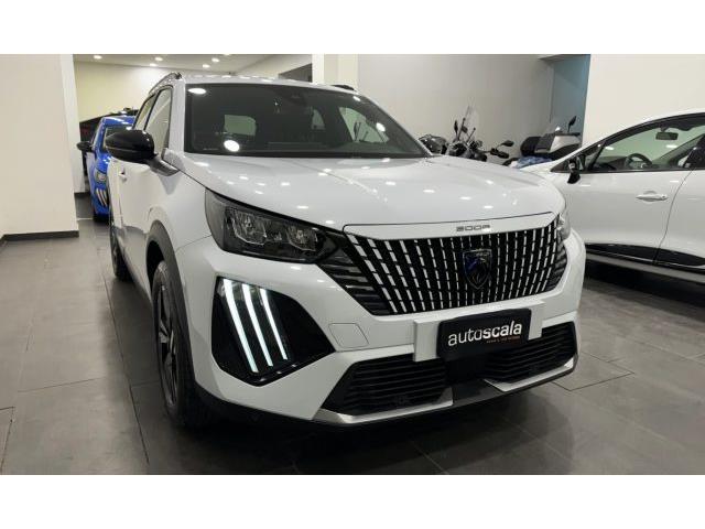 PEUGEOT 2008 PureTech 100 S&S Allure