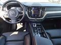 VOLVO XC60 2.0 b4 Inscription awd auto