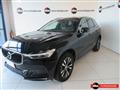 VOLVO XC60 B4 (d) AWD Geartronic Momentum Pro