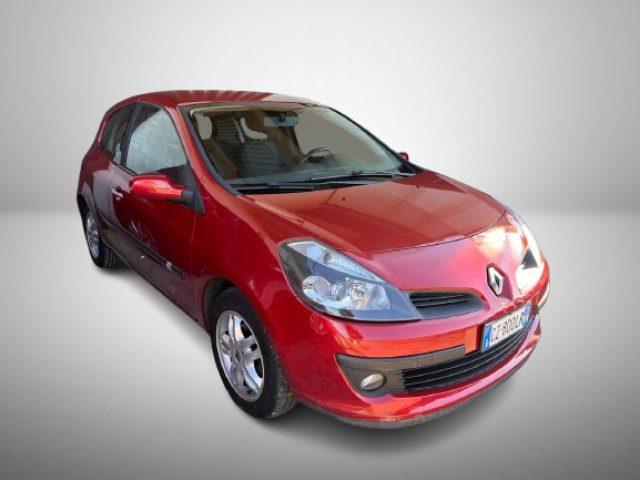 RENAULT CLIO 1.4 16V 3 porte Confort