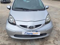 TOYOTA Aygo 12V VVT-i 5 porte