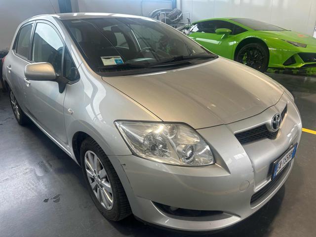 TOYOTA AURIS 1.6 5porte Bellissima Pronta per Consegna