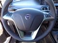 LANCIA YPSILON 1000 HYBRID PLATINO 70CV CAM CARPLAY CERCHI ITALIA