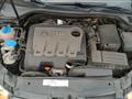 VOLKSWAGEN GOLF 1.6 TDI DPF 5p. Comfortline