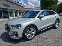 AUDI Q3 35 TDI S line edition