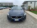 VOLVO V40 D2