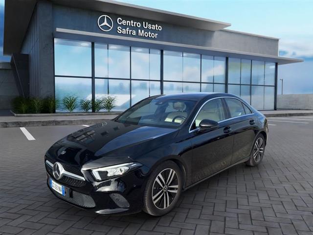 MERCEDES CLASSE A SEDAN A 180 d Automatic 4p. Sport