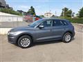 AUDI Q5 35 TDI quattro S tronic Business