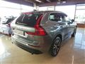 VOLVO XC60 2.0 B4 197 Cv Auto AWD Momentum Pro - LED, Cockpit