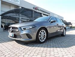 MERCEDES CLASSE A A 180 Automatic Sport