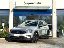 VOLKSWAGEN TIGUAN 2.0 TDI 150 CV SCR DSG *CLIMA 3 ZONE* CERCHI LEGA