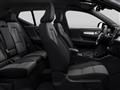 VOLVO XC40 B3 Mild Hybrid automatico Plus Dark - MY25