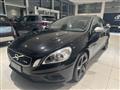 VOLVO S60 D2 R-design