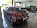 RENAULT Clio TCe 12V 100 CV 5p. Zen