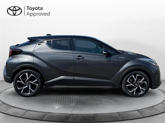 TOYOTA C-HR 2.0 Hybrid E-CVT Trend