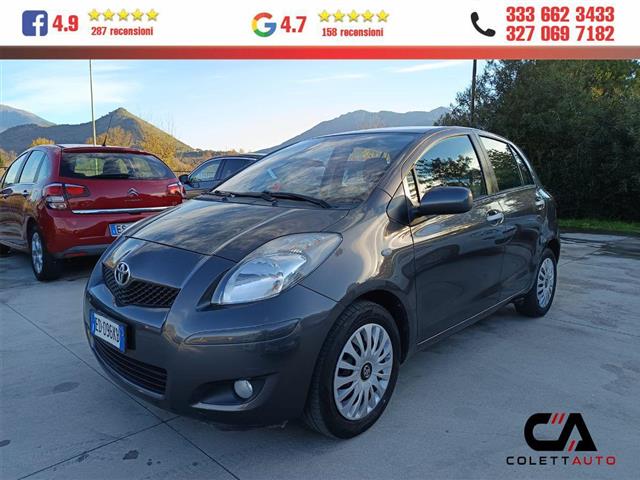 TOYOTA Yaris 1.3 5p. Sol