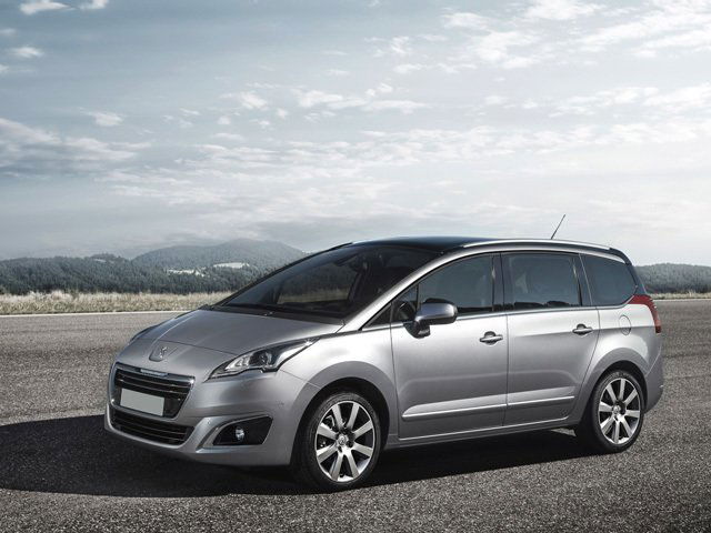 PEUGEOT 5008 2ª serie BlueHDi 130 S&S EAT8 Business