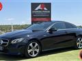 MERCEDES CLASSE E COUPE d Auto Sport (Navi/Retro/Led/Pelle)